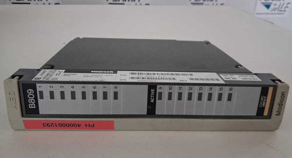 Modicon AS-B809-016 115 VAC Output Module