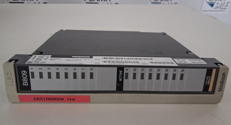 Modicon AS-B809-016 115 VAC Output Module