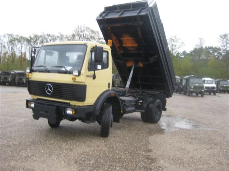 Mercedes-Benz 1722
