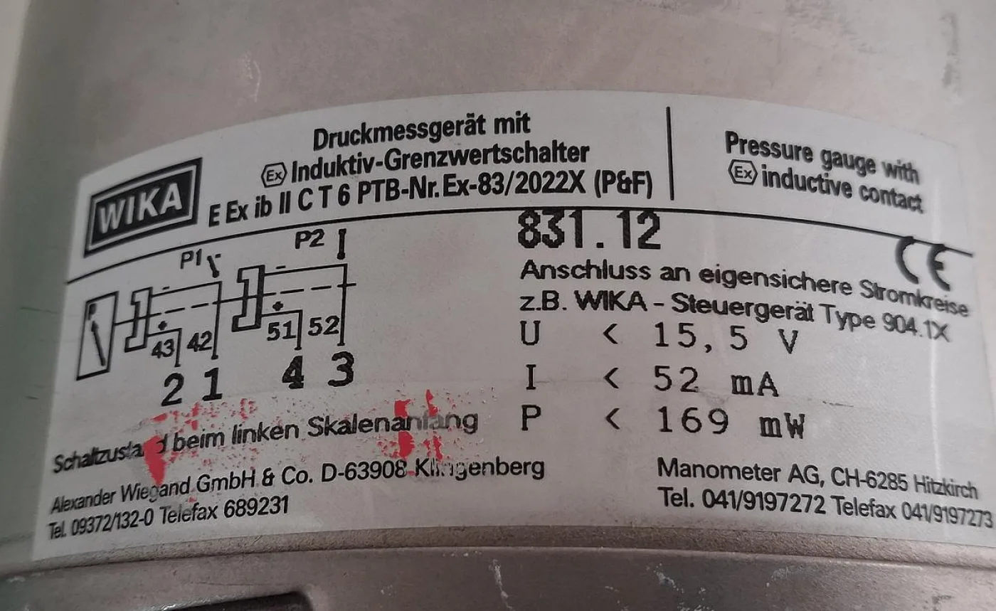 WIKA 831.1 Pressure Gauge DN 25 with Pressure Switch - 4