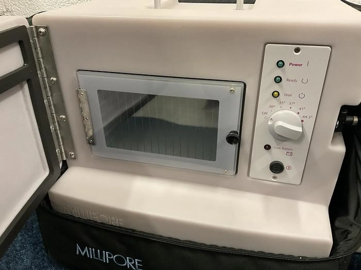 Millipore XX6310000 Incubator - 3