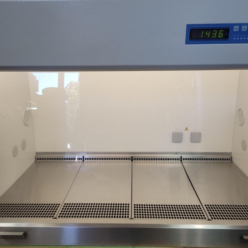 Thermo Scientific MSC-Advantage Biological Safety Cabinet
