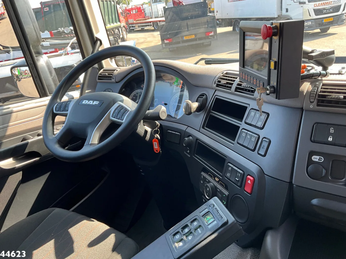 DAF FA CF 300 Euro 6 Geesink 14m³ - 8