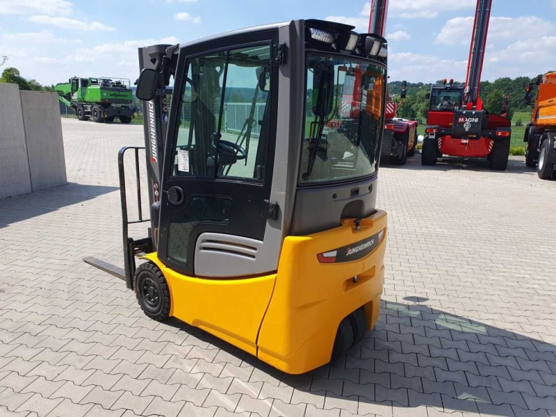 Jungheinrich EFG 215 / Triplex: 4.25m! / SS / 4.297h!