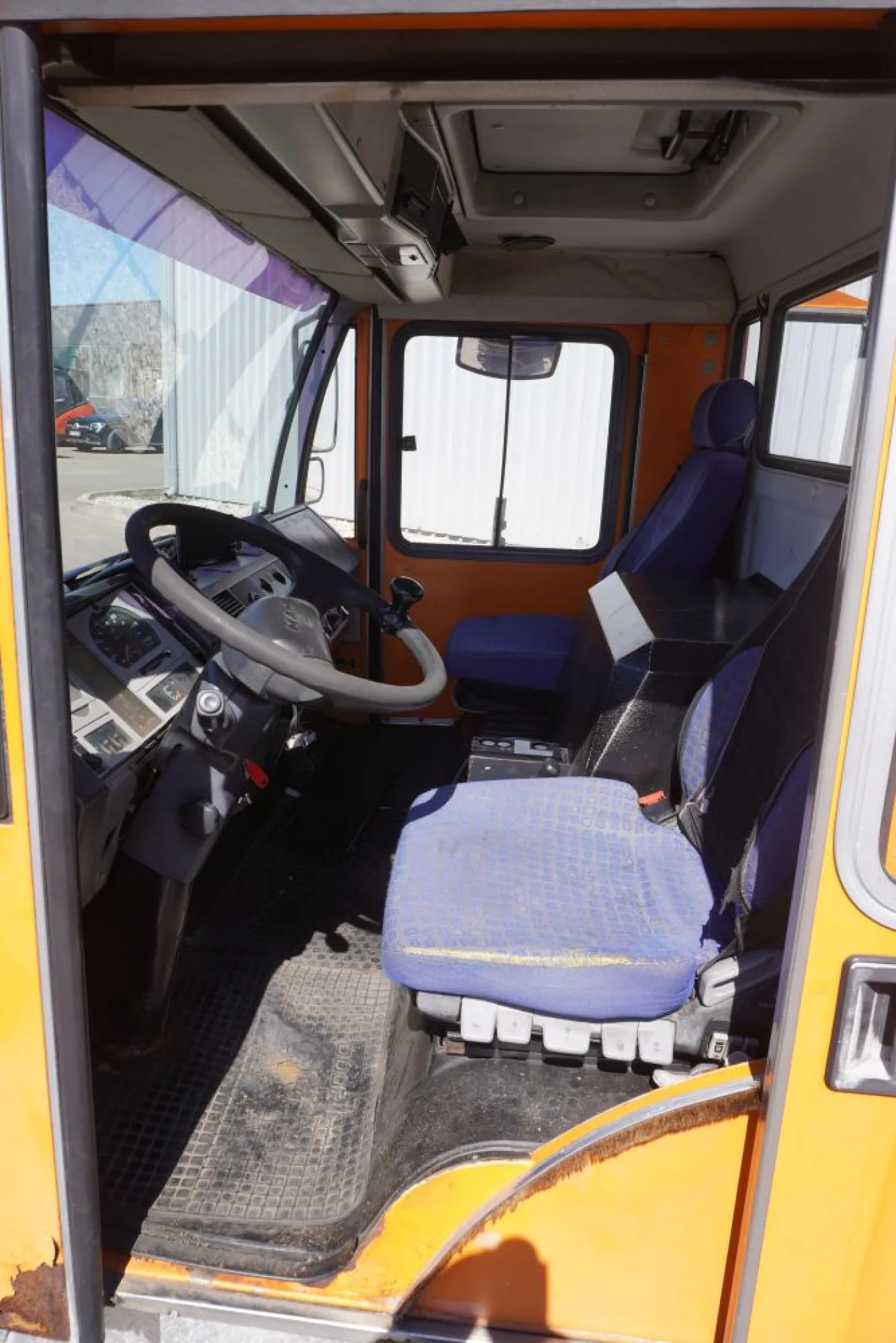 Schlepper MAN 10.220 4X4 BB L2000 () - 3