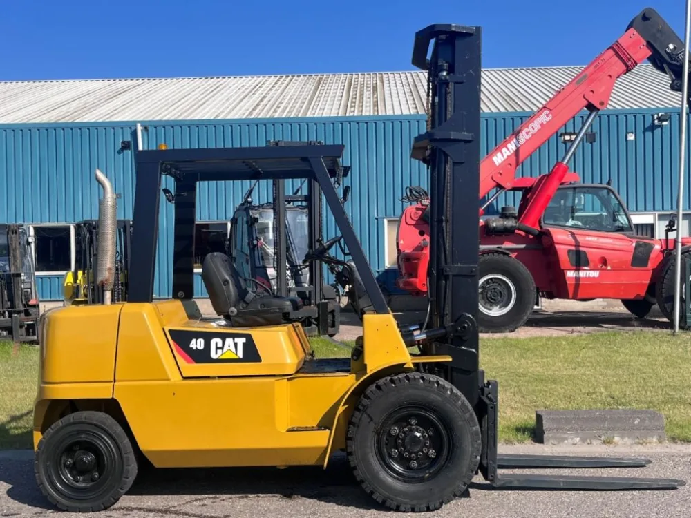 Caterpillar DP40K2