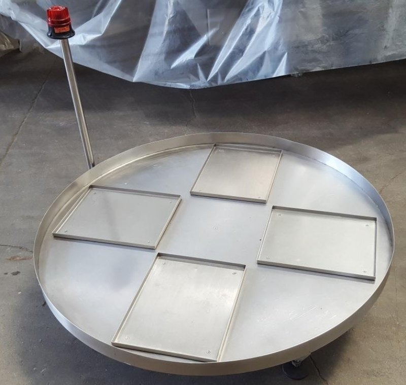 TAVOLO BASSO ROTANTE IN ACCIAIO INOX – DIAM. 1000