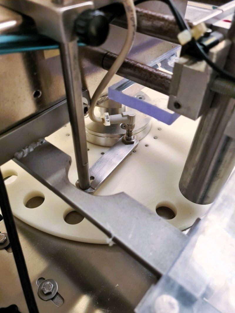 ALIMENTATORE ESSICCANTE PER FLACONI – OMEGA – MOD. DF-1D1