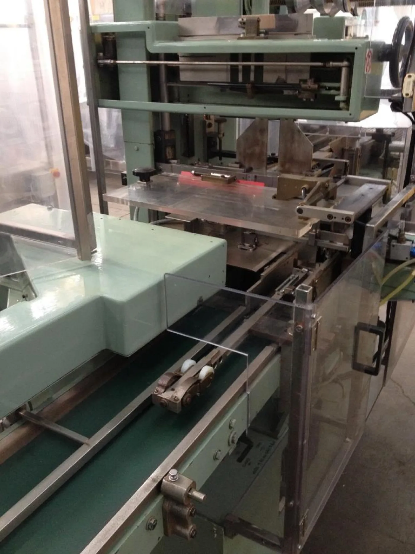 FARDELLATRICE CELLOFANATRICE – CAM-GNUDI – MOD. KA - 7