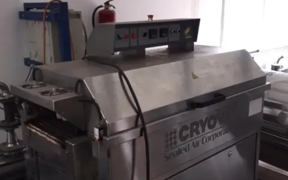USED CRYOVAC DRYER