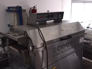 USED CRYOVAC DRYER