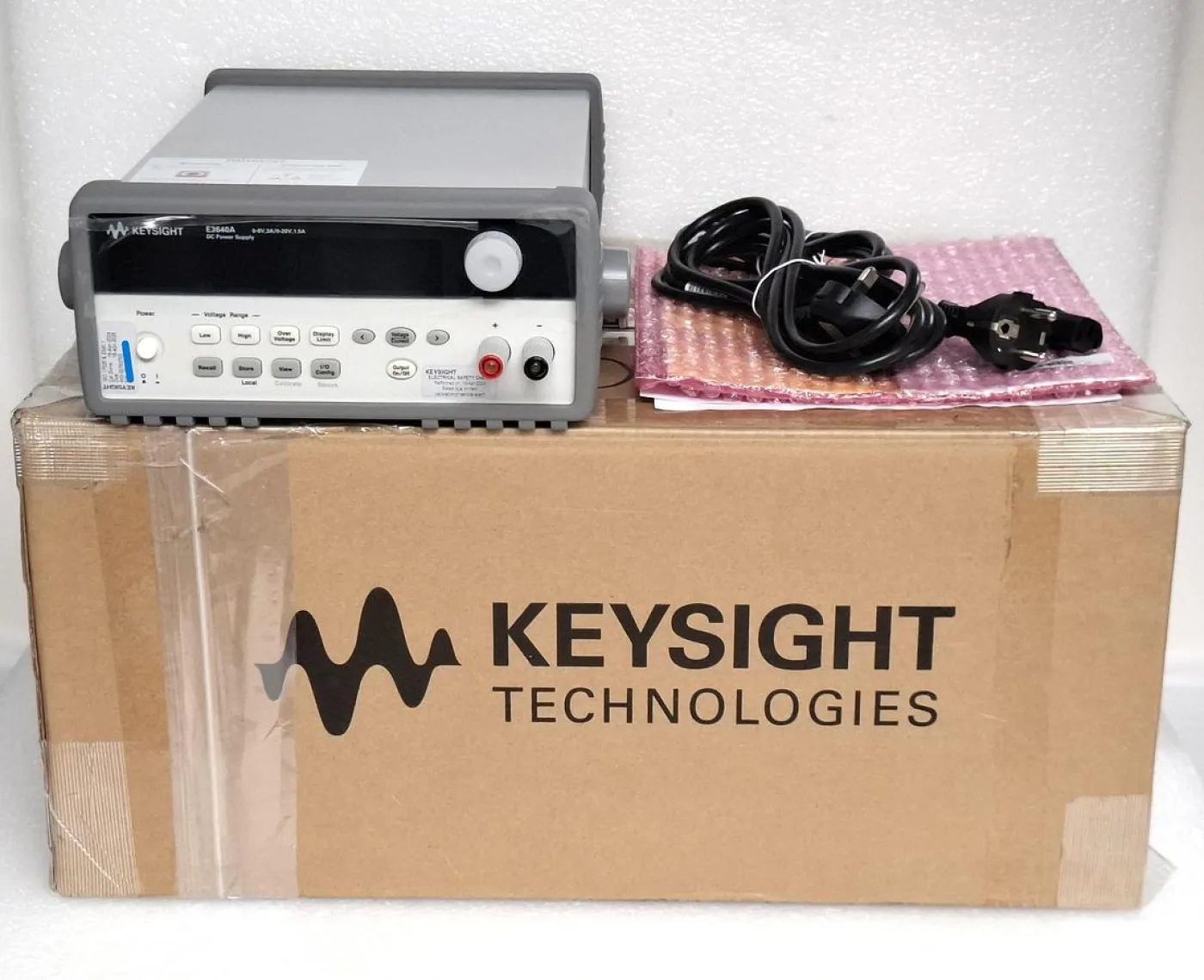 Keysight / Agilent E3640A Programmable Bench Power Supply Single Output Dual Range - 1