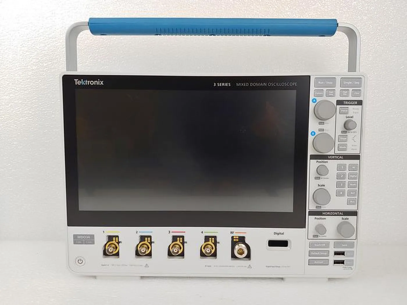 Tektronix MDO34 3-BW-1000 Mixed Domain Oscilloscope 4 Channel 1GHz - 2