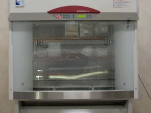 Kojair BioWizard Xtra Line-130 Biologische Veiligheidskast voor Cytotoxica