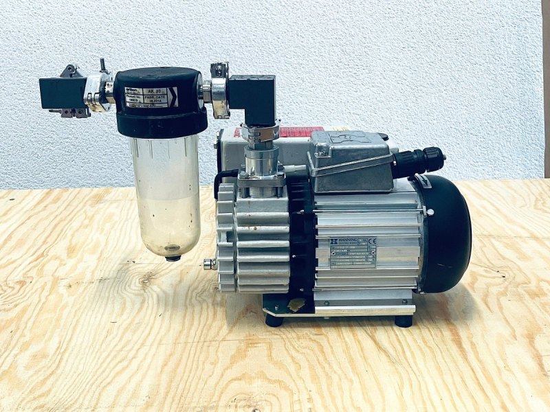 Leybold SOGEVAC Vakuumpumpe 7D2-7-535