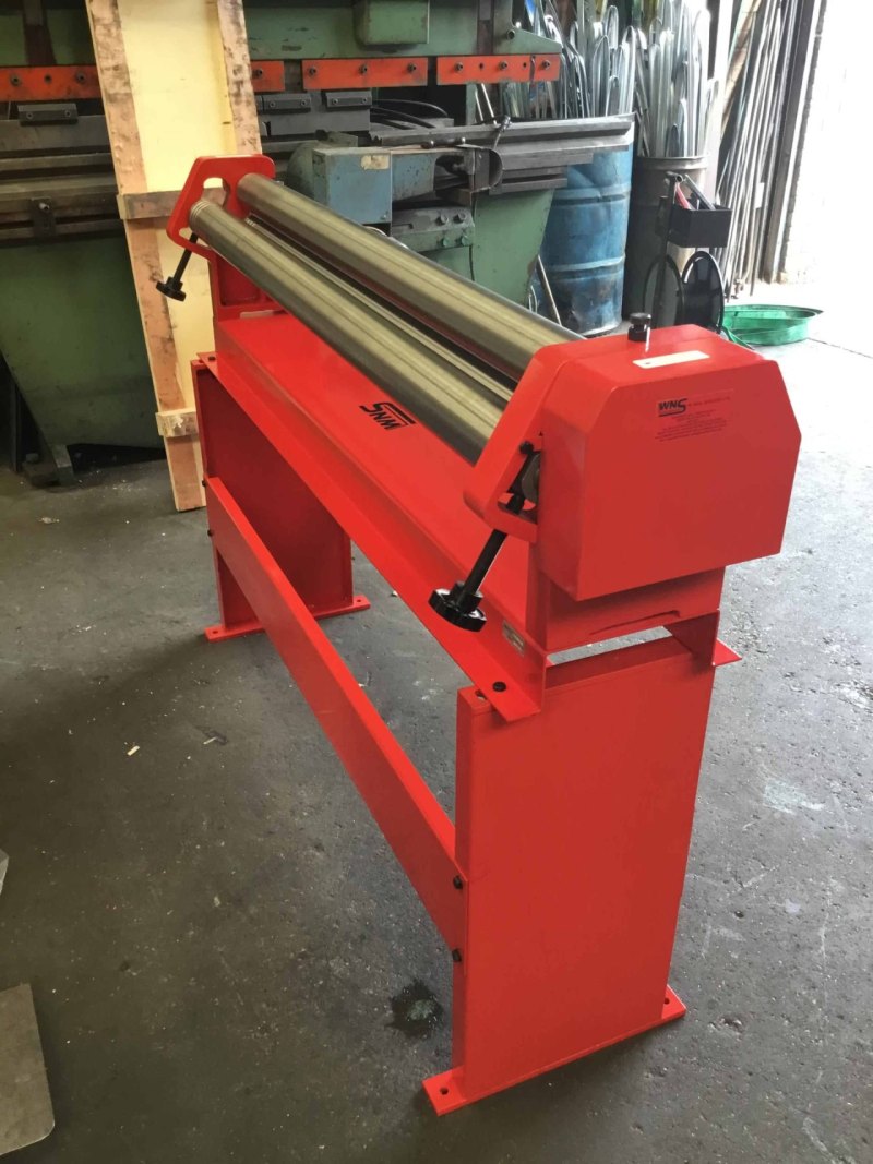 WNS Hand Bending Rolls 1300mm x 75mm x 1.5mm Capacity - WNS - W. Neal Services Ltd