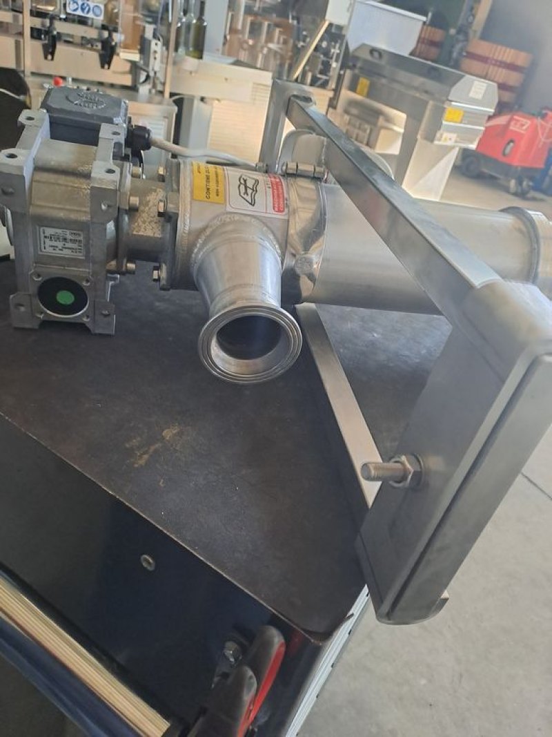 MOTORIZED ROTATING SPRAYERS FIRM VELO, SECOND HAND EQUIPMENT