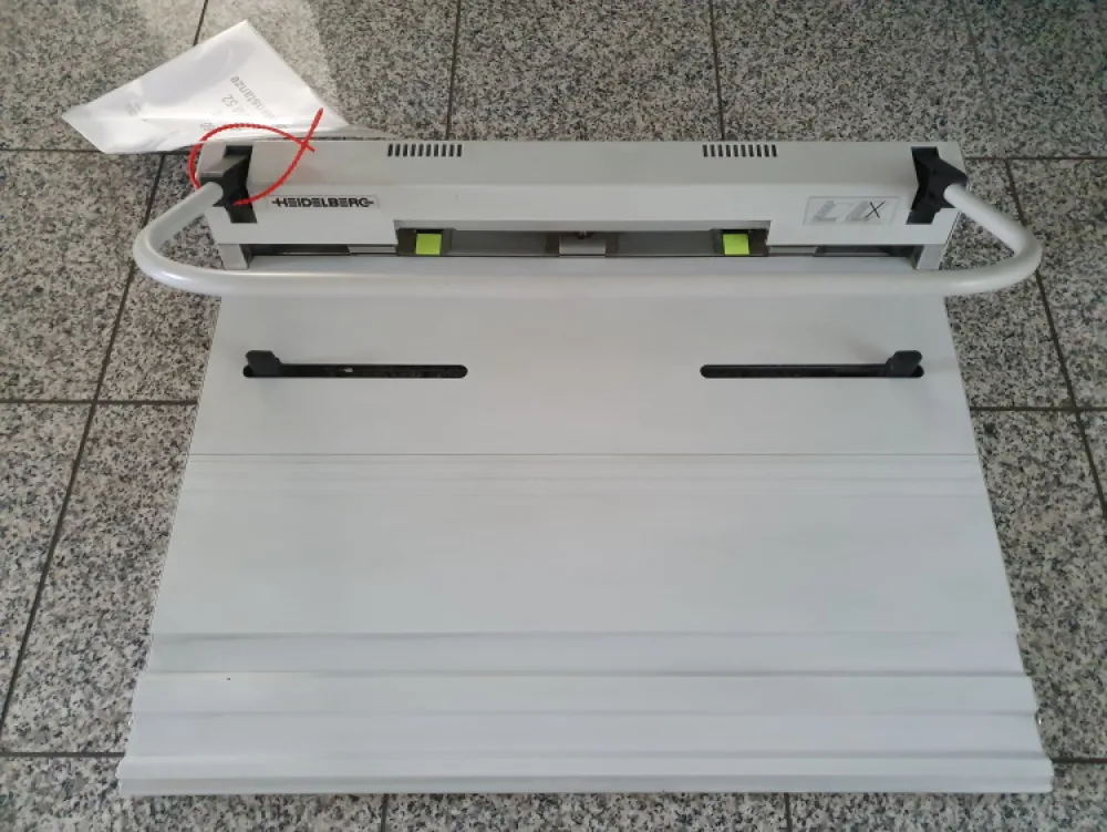 Druckplattenstanze HD/Nela SM 52