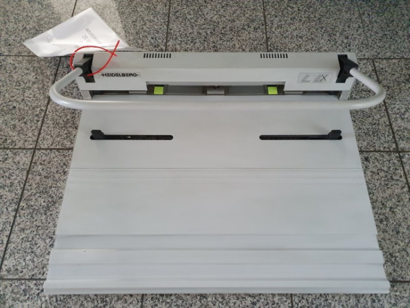 Druckplattenstanze HD/Nela SM 52
