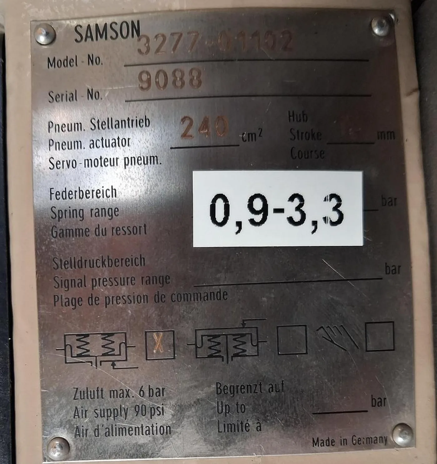 SAMSON 3277 Pneumatic Globe Control Valve with TROVIS 3730-1 Positioner - 3
