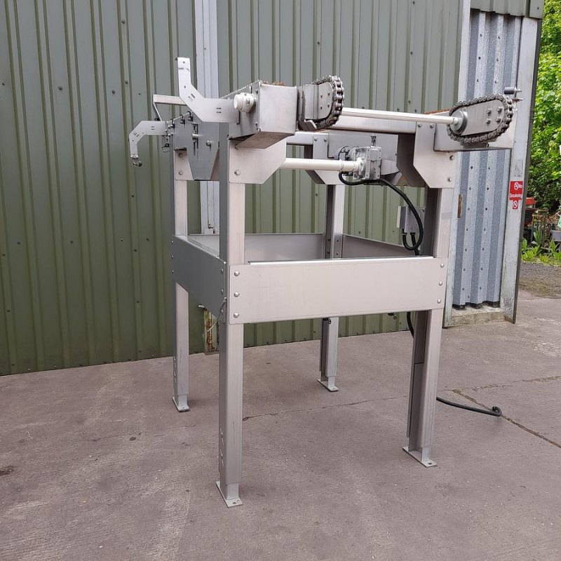 Compac Chain Conveyor