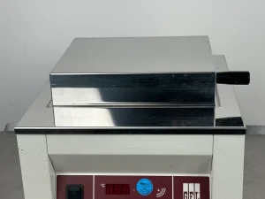 GFL 1002 Labor-Wasserbad – 1,0 kW – Edelstahl – digital geregelt