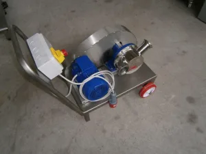 PUMP – ELECTRIC PUMP IN STAINLESS STEEL WITH FOOD NEOPRENE IMPELLER MOD. EURO 60 2 SPEED WITH RUBBER REDUCTION PULLEY THREE PHASE 380 VOLT NEW MACHINE