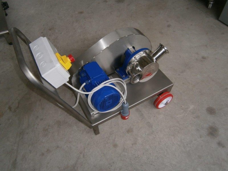 PUMP – ELECTRIC PUMP IN STAINLESS STEEL WITH FOOD NEOPRENE IMPELLER MOD. EURO 60 2 SPEED WITH RUBBER REDUCTION PULLEY THREE PHASE 380 VOLT NEW MACHINE