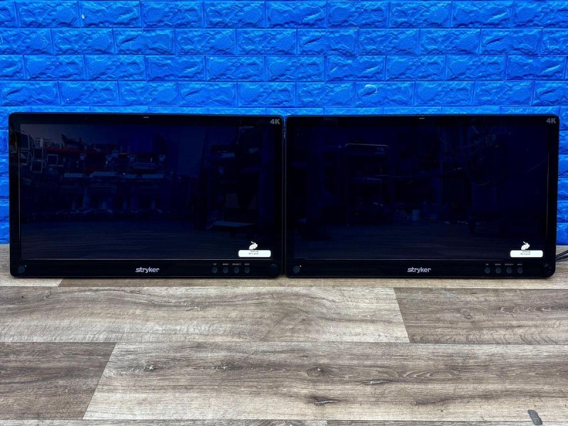 Stryker 32Inch 4K Surgical Monitor REF: 0240-031-050 YOM: 2019