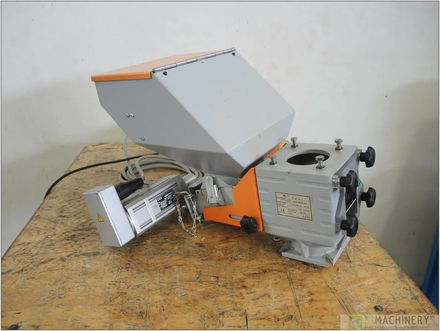 MOTAN MI 120-G1-0 AI3083 - 3