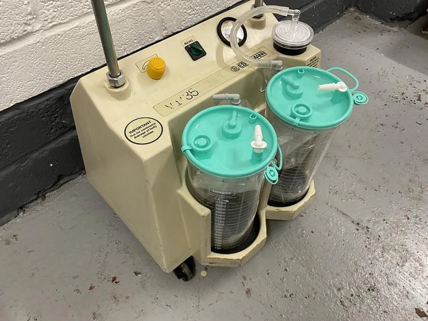 Eschmann Twin bottle Suction unit VP35 - 3