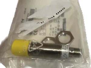 BALLUFF Optoelektronischer Sensor BOS 18M-PS-1XA-E5-C-S 4