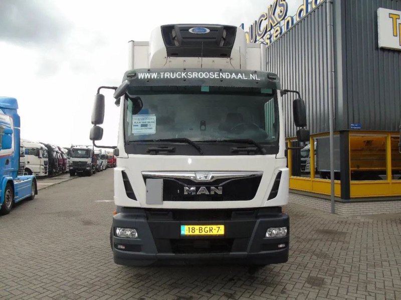 MAN TGM 18.250 + carrier supra 850 + euro 6 + lift + 19T