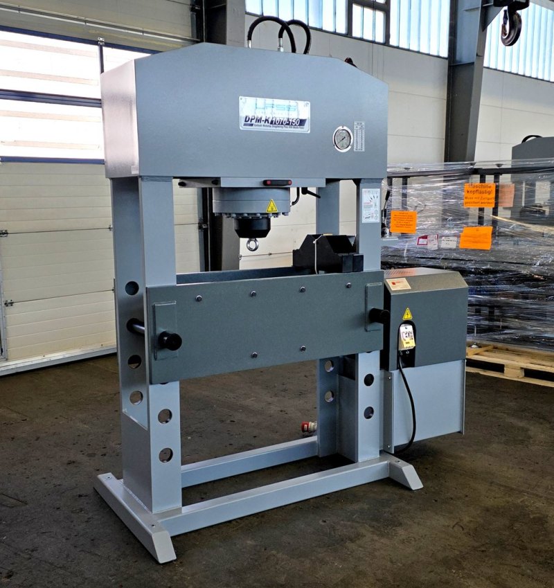 Hydraulische Werkstattpresse DPM-K 1070-150