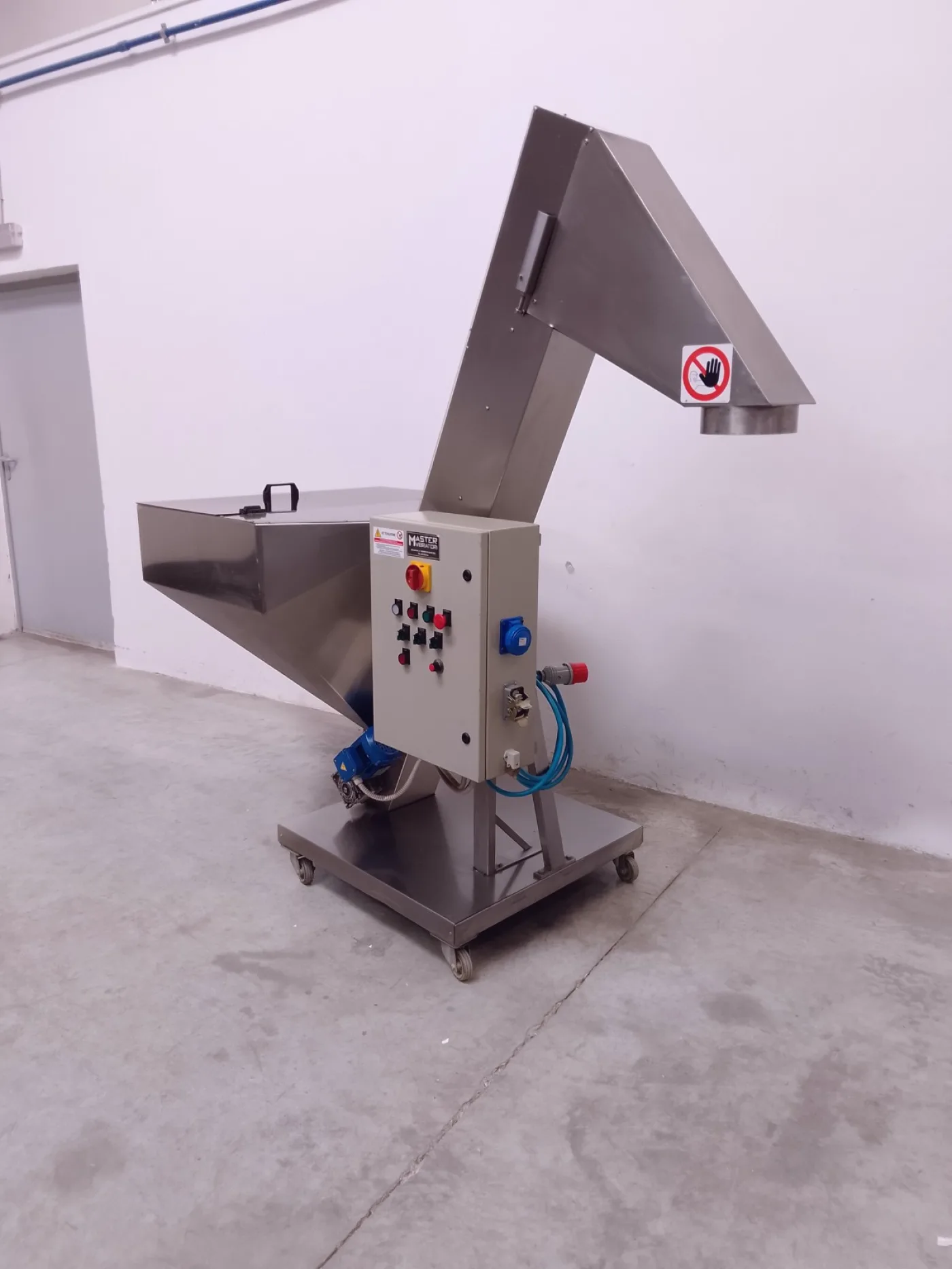 ELEVATORE A TRAMOGGIA – 3 MASTER – MOD. ALN150 - 4