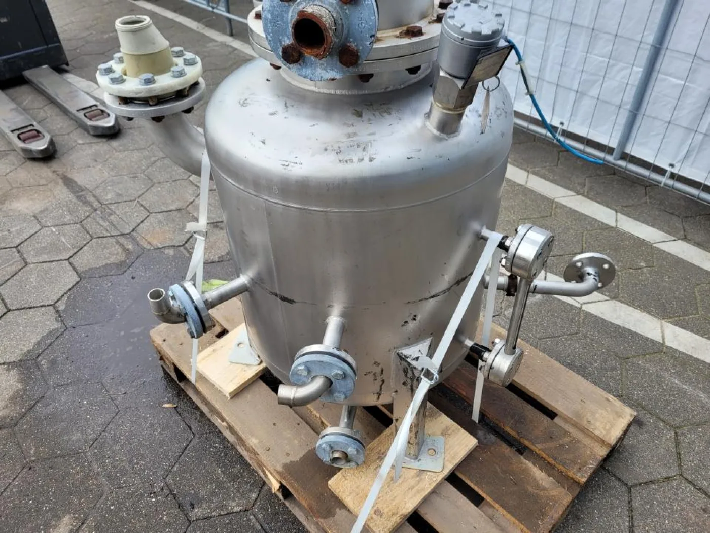 1997 Sulzer Burckhardt Liquid ring vacuum system - 4