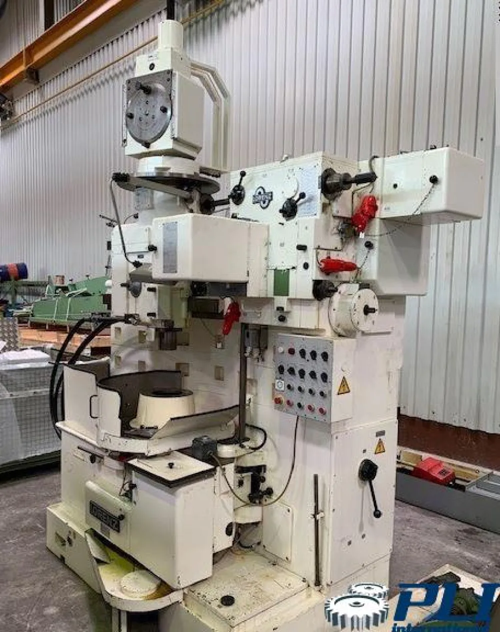 Gear Shaping Machine – LORENZ SN8