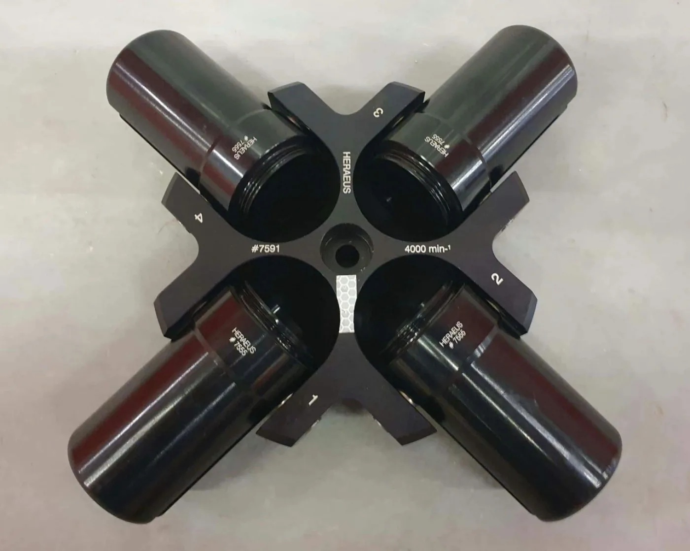 Heraeus #7591 Uit Zwenk Rotor - 1
