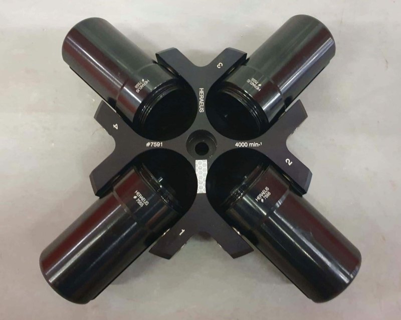 Heraeus #7591 Uit Zwenk Rotor