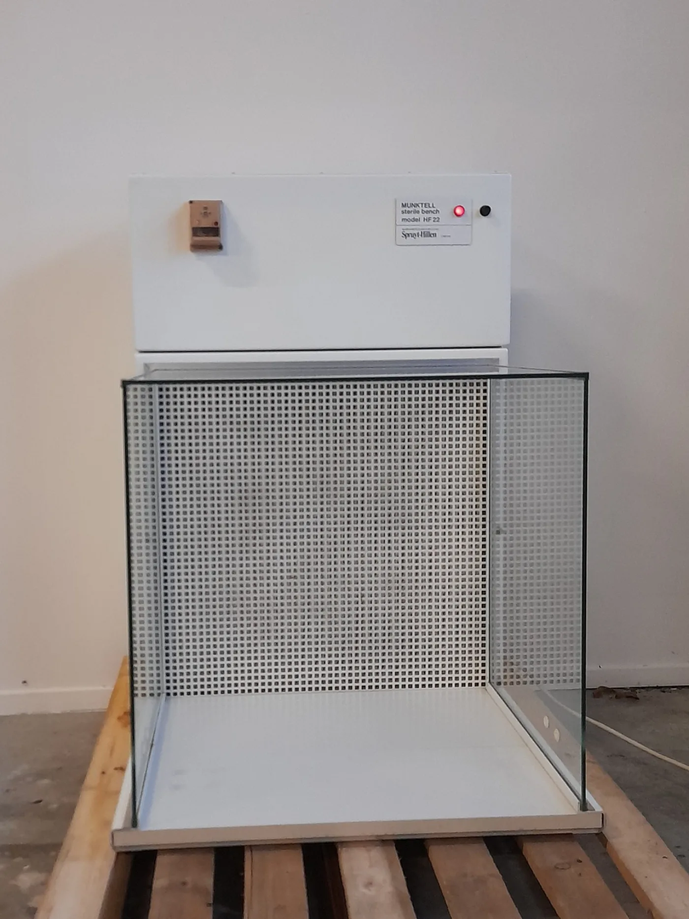 1361 - Used Spruyt-Hillen Muktell LAF-cabinet - 1