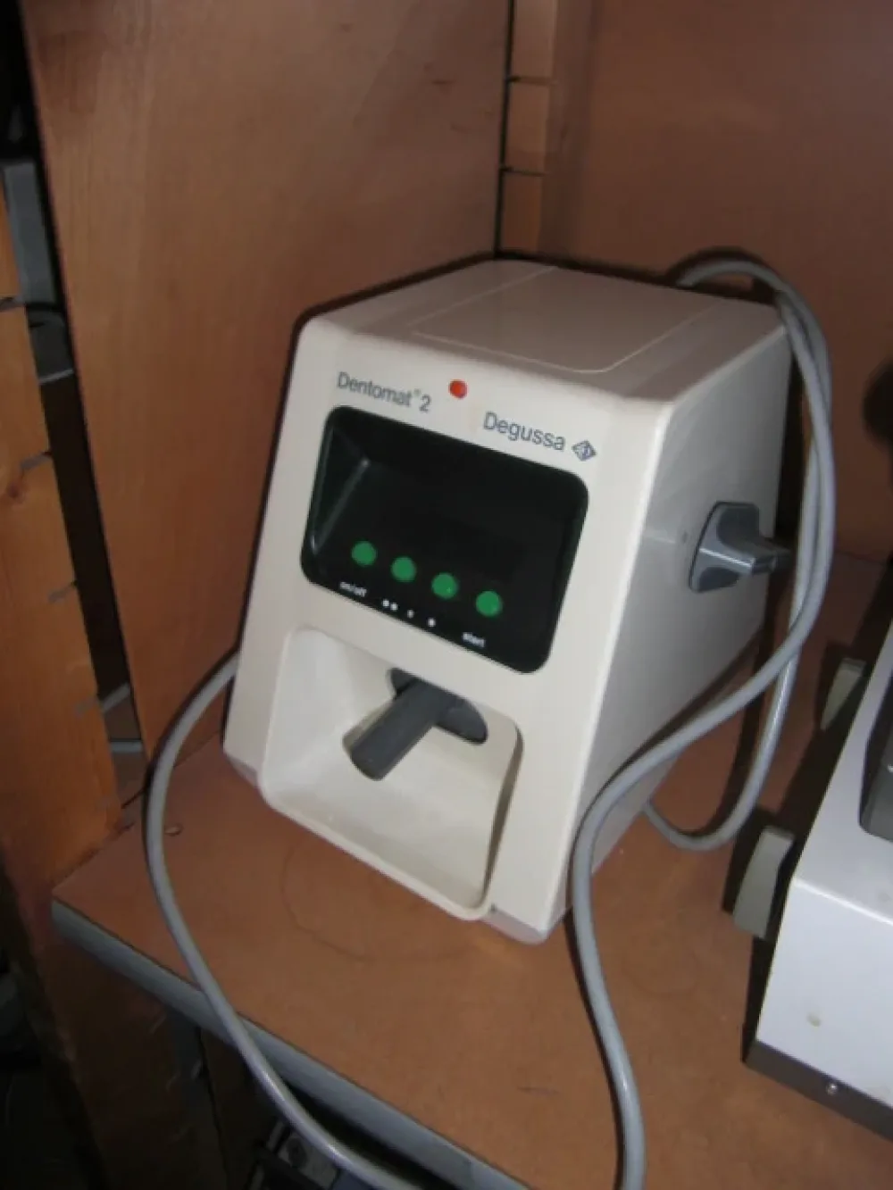 Degussa Dentomat 2 Amalganmischer