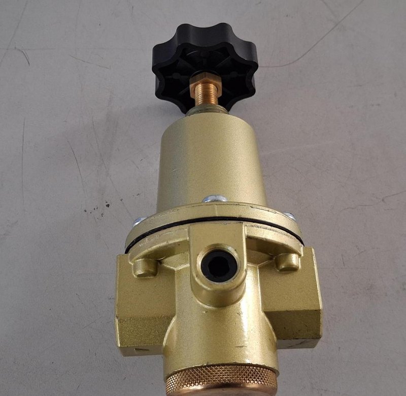 Adjustable Pressure Regulator Valve