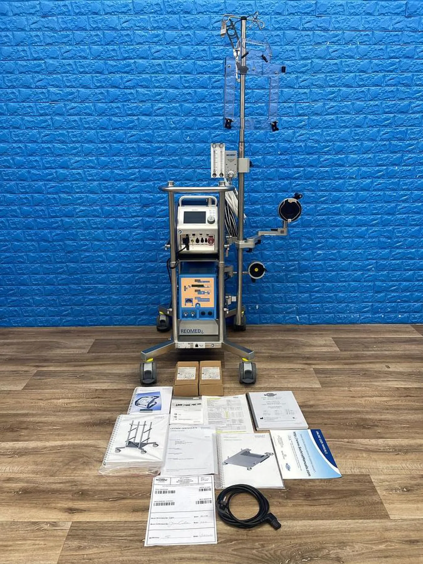 Maquet Cardiohelp Pump with Hico Variotherm 550 YOM: 2022 - 1