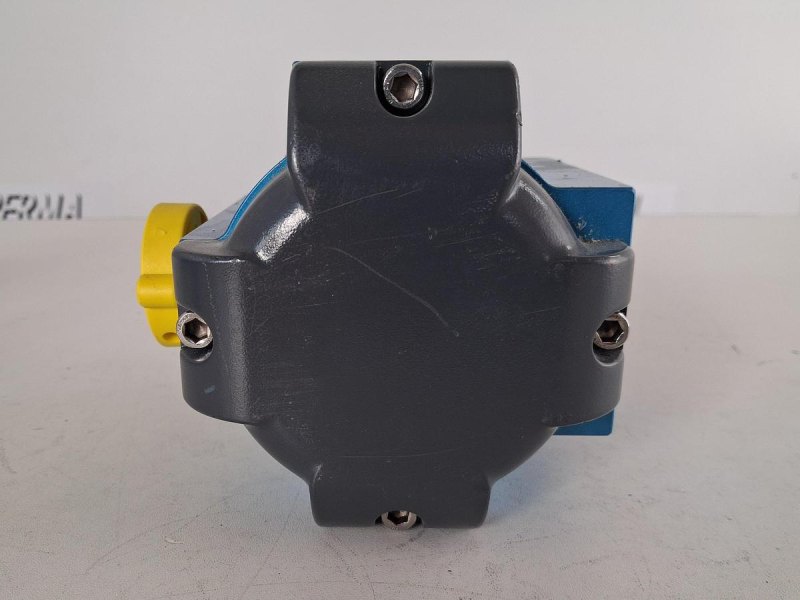 AMG-PESCH SAD-BR03 15 Pneumatischer Schwenkantrieb – ungebraucht