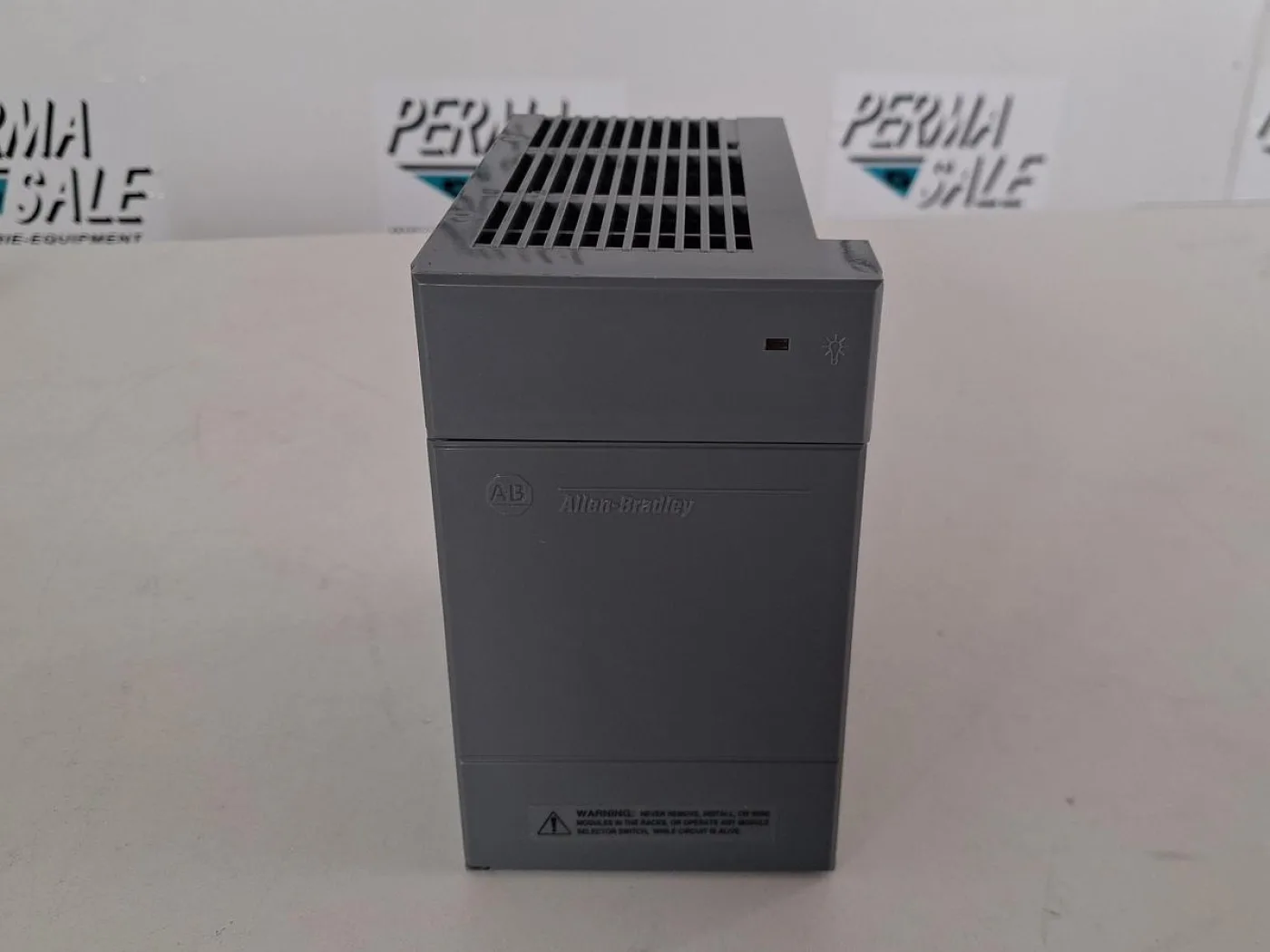 Allen-Bradley SLC 500 Power Supply 1746-P2 - 1
