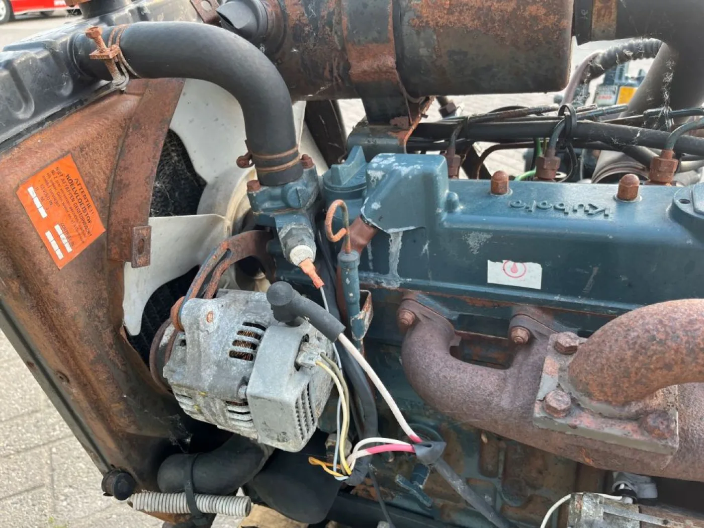 Kubota V1505 - 6