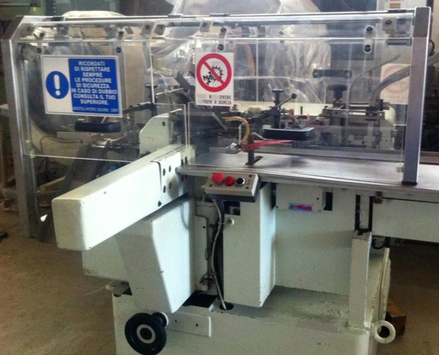ASTUCCIATRICE AUTOMATICA ORIZZONTALE – CAM – PR66 - 5