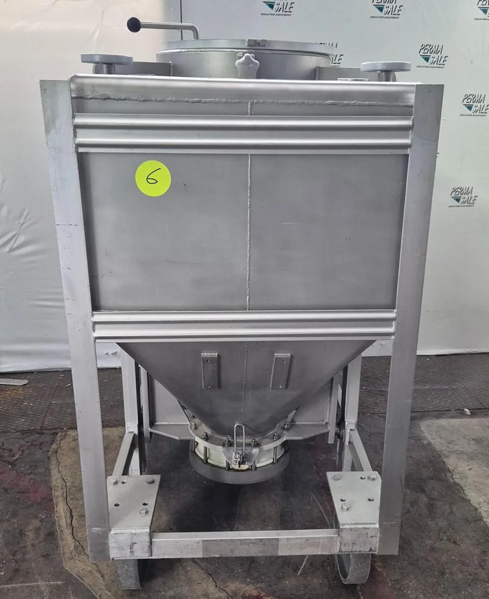 Edelstahl-Maurer AG IBC-Behälter mit Halar-Beschichtung 670 ltr.