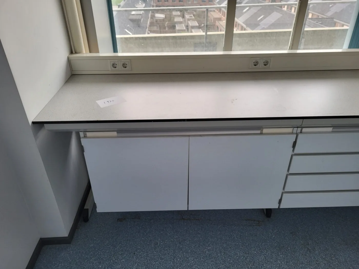 1971 – Used S+B Laboratory wall table (265 cm) - 3