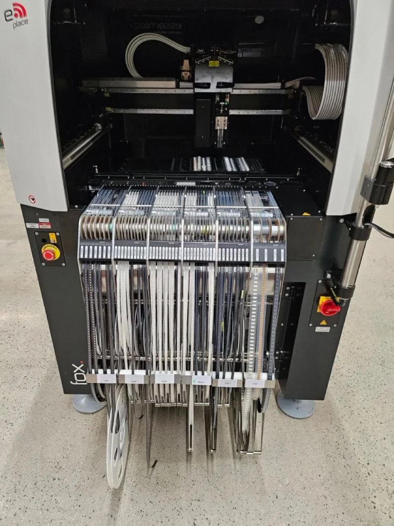 Essemtec Fox 2 + feeders, vintage 2018